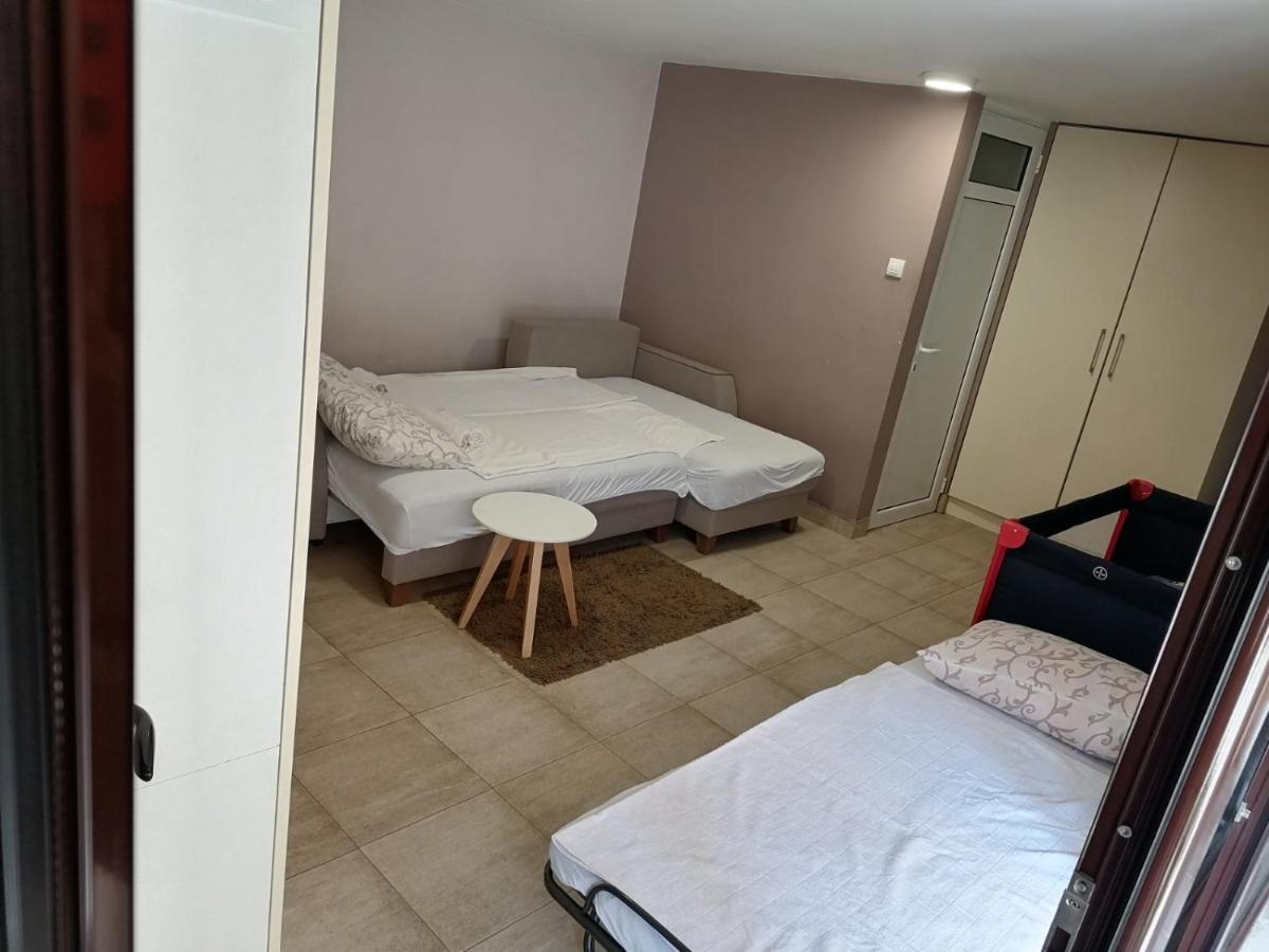 Apartments Sofija นิส ภายนอก รูปภาพ