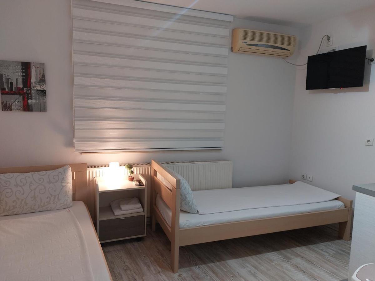 Apartments Sofija นิส ภายนอก รูปภาพ