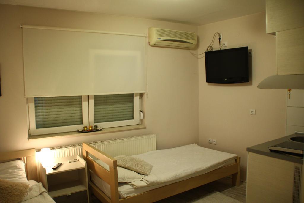 Apartments Sofija นิส ภายนอก รูปภาพ