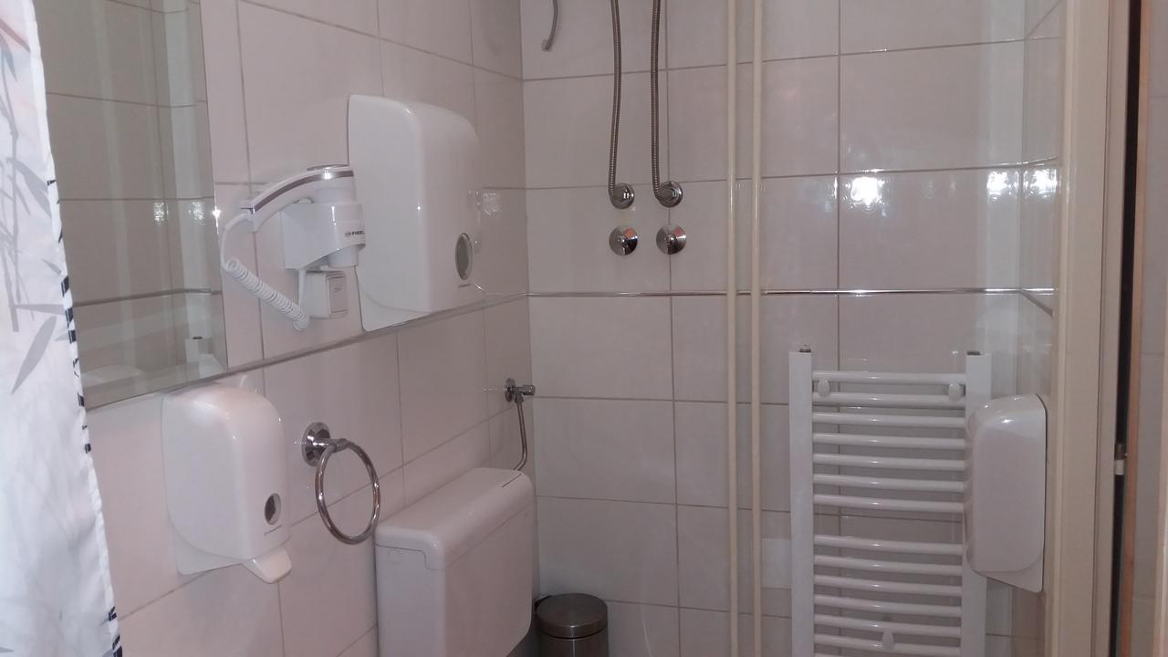 Apartments Sofija นิส ภายนอก รูปภาพ
